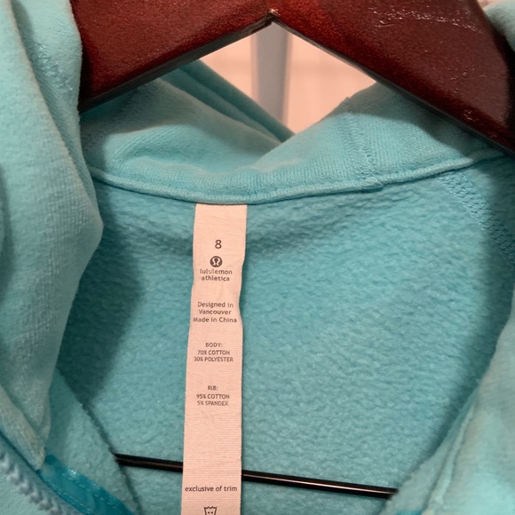 **SOLD** lululemon Scuba Hoodie - Picture 3 of 5